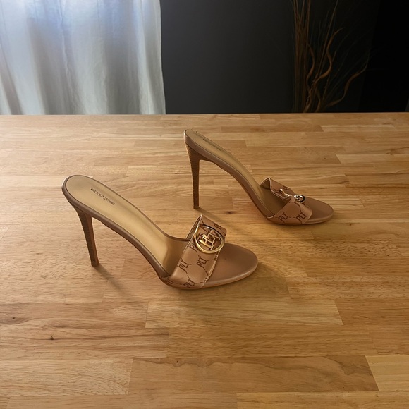 Pretty little thing heels - Picture 3 of 9